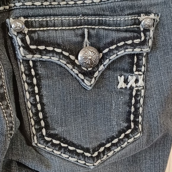LA Idol USA Jeans, Size 5, Faded Black, Low-Rise, Boot Cut, 30W x 30L, Bedazzled - Picture 8 of 12